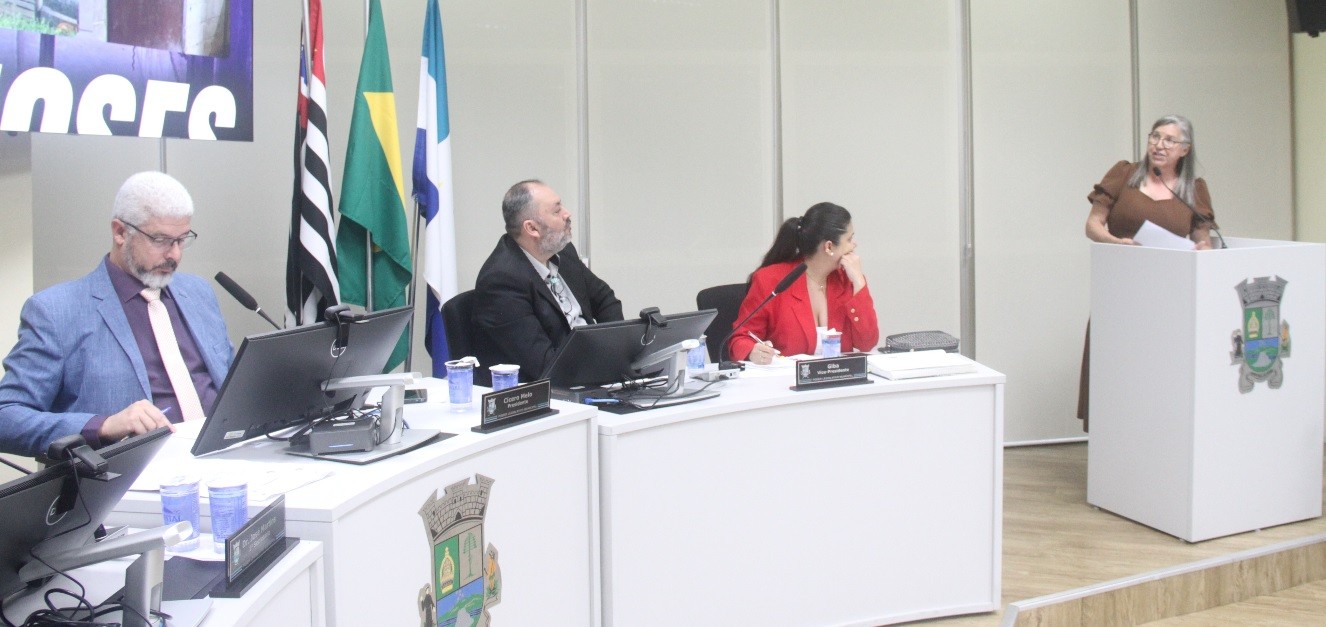 Serviço da zona azul volta a ser criticado na 23ª sessão do ano.